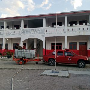BPBD Kabupaten Toba Bergerak Cepat Salurkan Air Bersih untuk Masyarakat Terdampak Perbaikan Pipa PDAM Tirtanadi BPBD Kabupaten Toba Bergerak Cepat Salurkan Air Bersih untuk Masyarakat Terdampak Perbaikan Pipa PDAM Tirtanadi